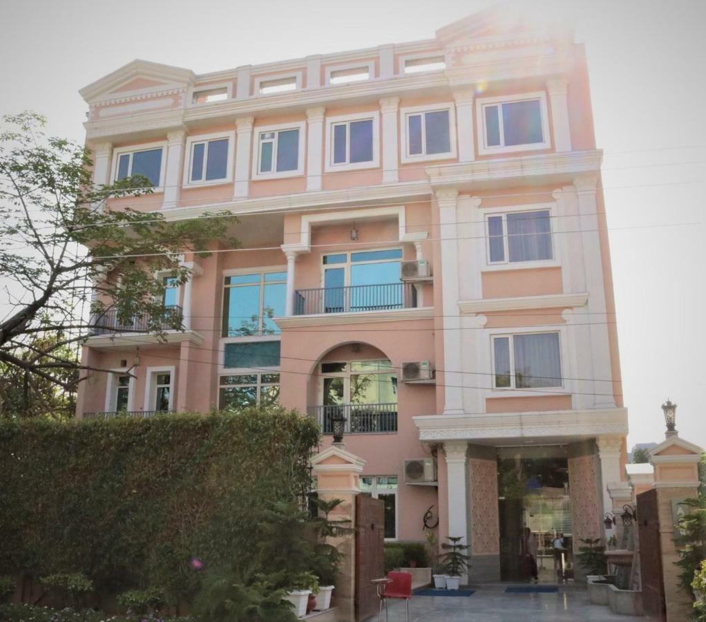 Royal Residence Iffco Chowk Гургаон Екстериор снимка