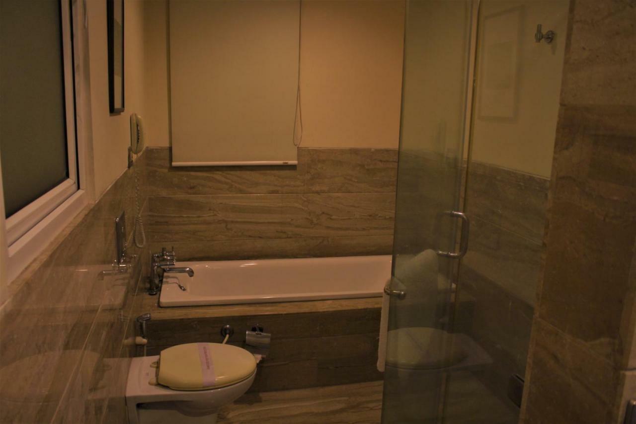 Royal Residence Iffco Chowk Гургаон Екстериор снимка
